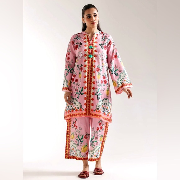 ETHNC Dresses & Skirts - ETHNC PAKISTANI DESIGNER PRINTED SUIT